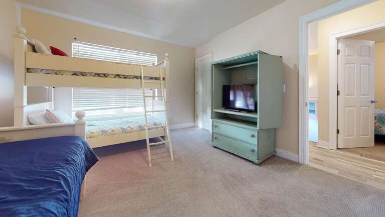 Bunk Room 