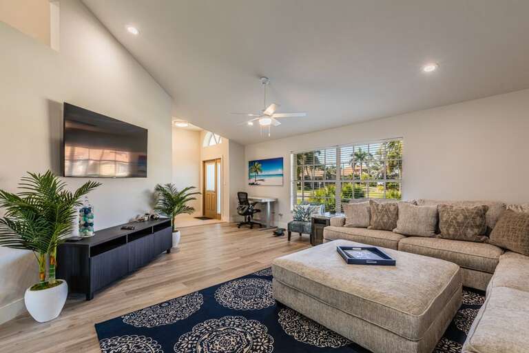 Living Area Living Area