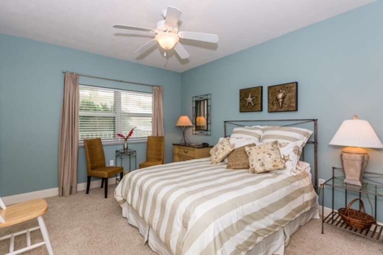 Guest Bedroom - Queen