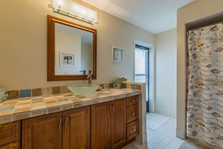Guest Bath 1 Guest Bath 1