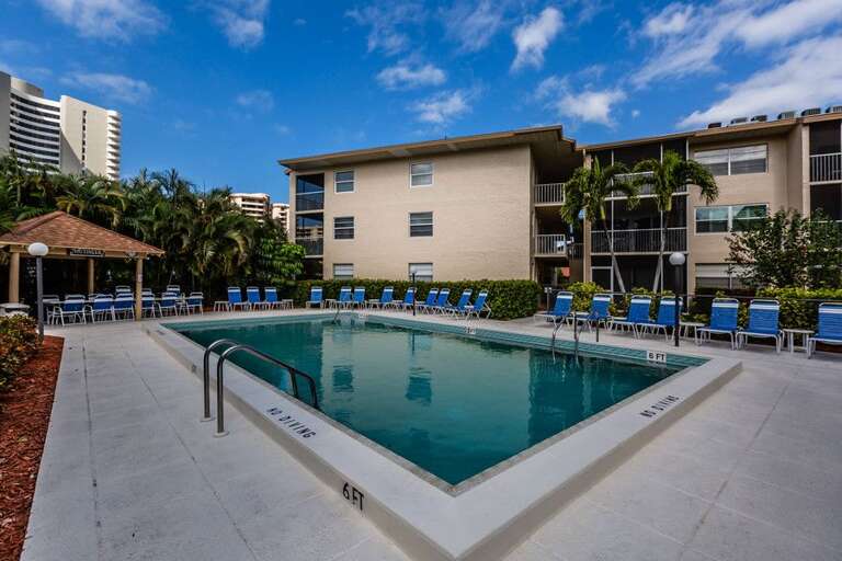 Pool Pool
