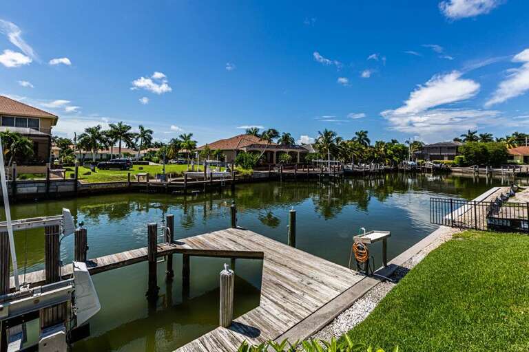 Dock/Water View Dock/Water View