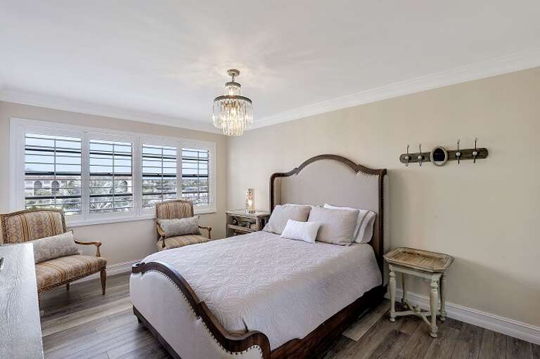 Master Bedroom Master Bedroom