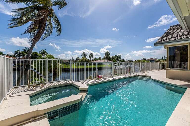 Pool/Spa Pool/Spa