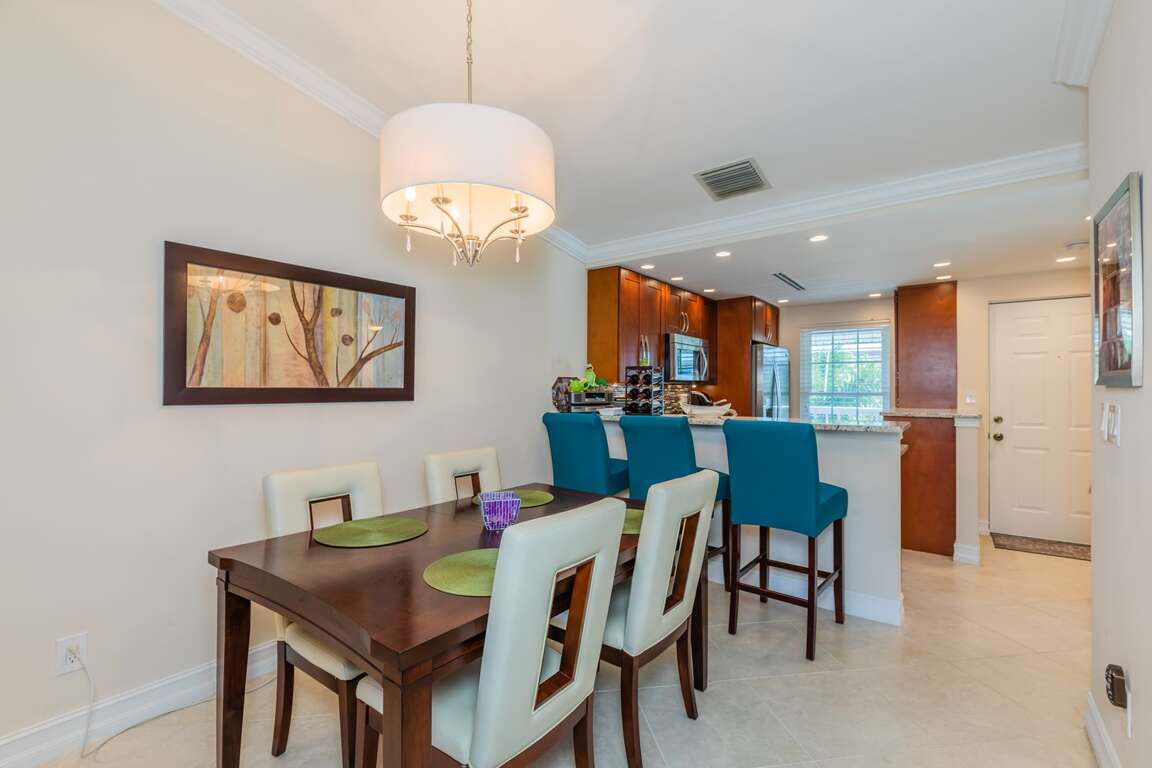 Village At Smokehouse Bay, 321 Marco Island, FL 2 Bedrooms Sleeps 4