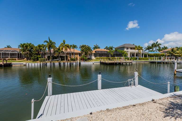 Dock Dock