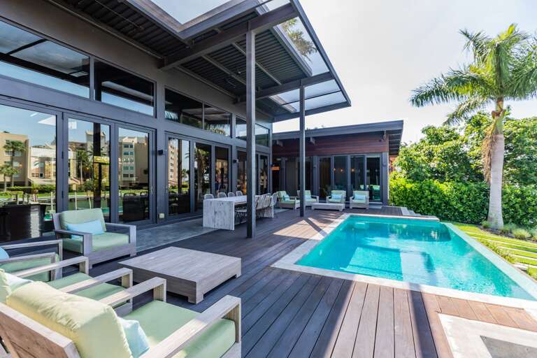 Sitting area pool side