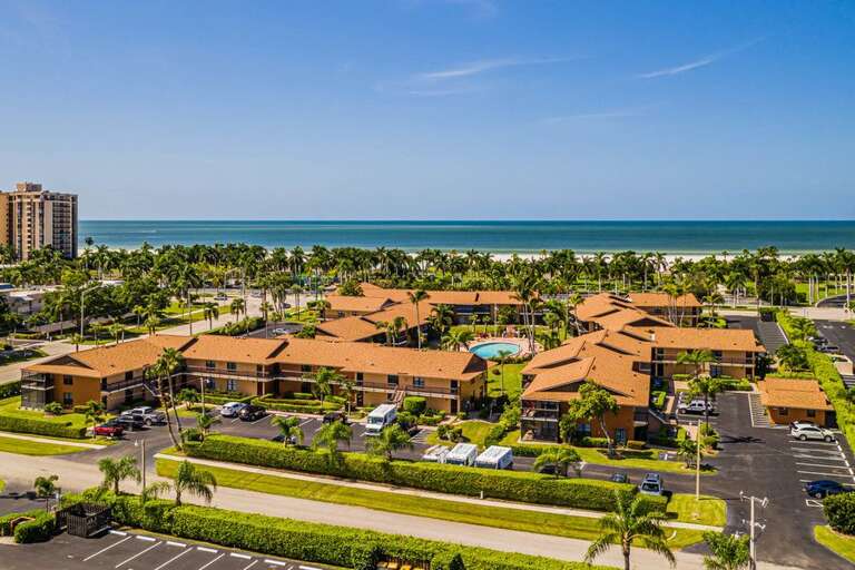The Mariner, 3 2 Bedroom Condo in Marco Island, FL Sleeps 4