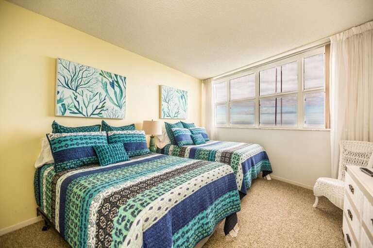 Guest Bedroom-2 Fulls