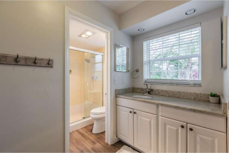 Guest Bath 1 Guest Bath 1