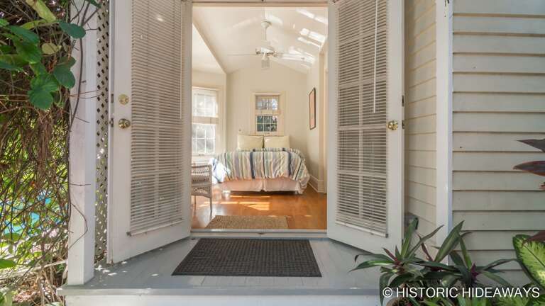 Pool Cottage (Third Bedroom)