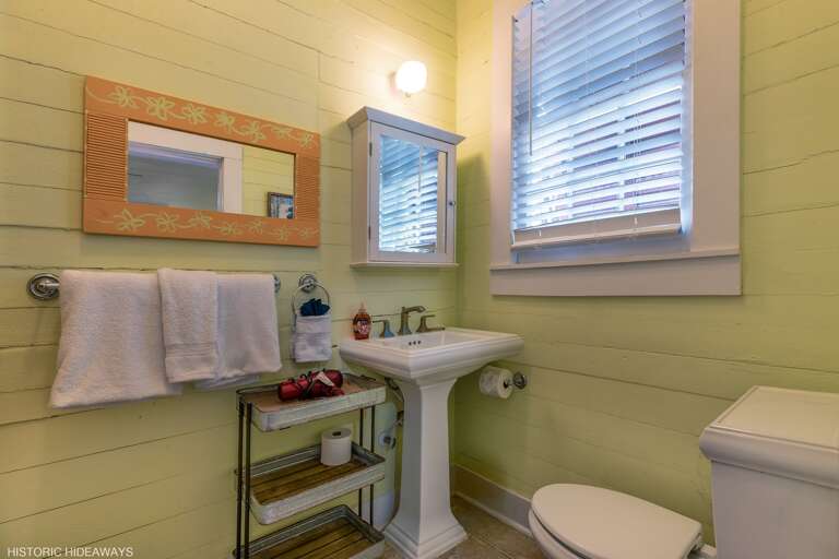 King Bathroom King Bathroom