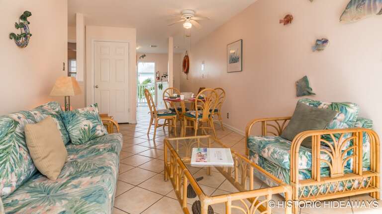 Living Room & Dining Area Living Room & Dining Area