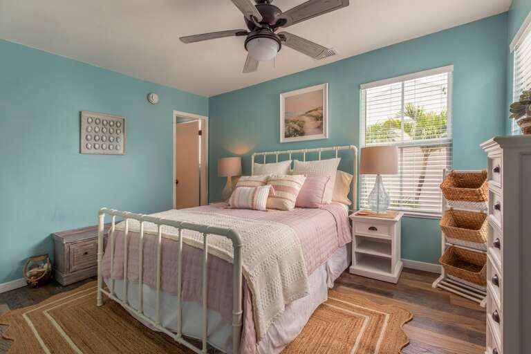 Guest Bedroom Guest Bedroom