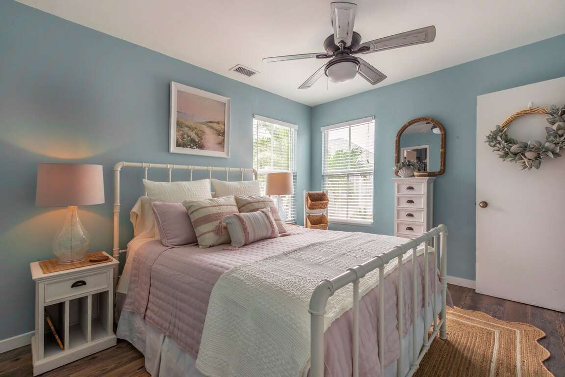 Guest Bedroom Guest Bedroom