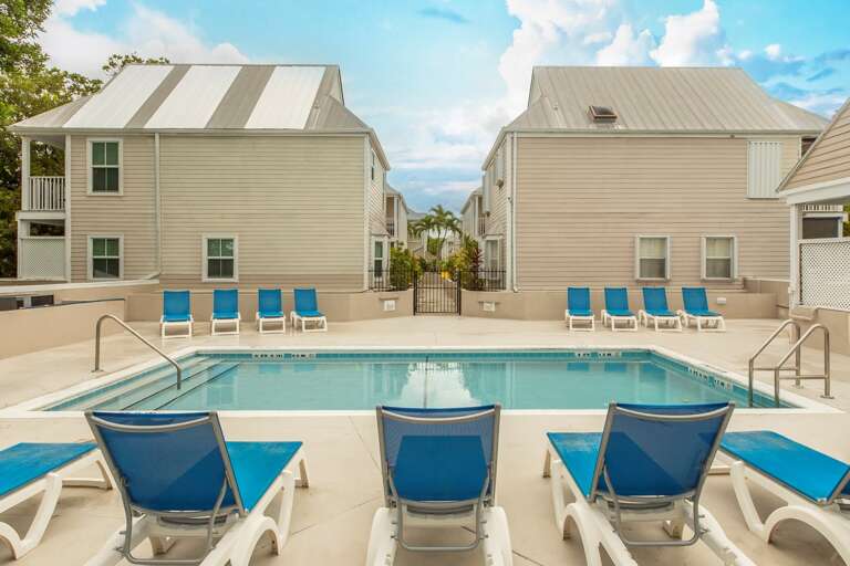 Heated (in season) Pool Heated (in season) Pool