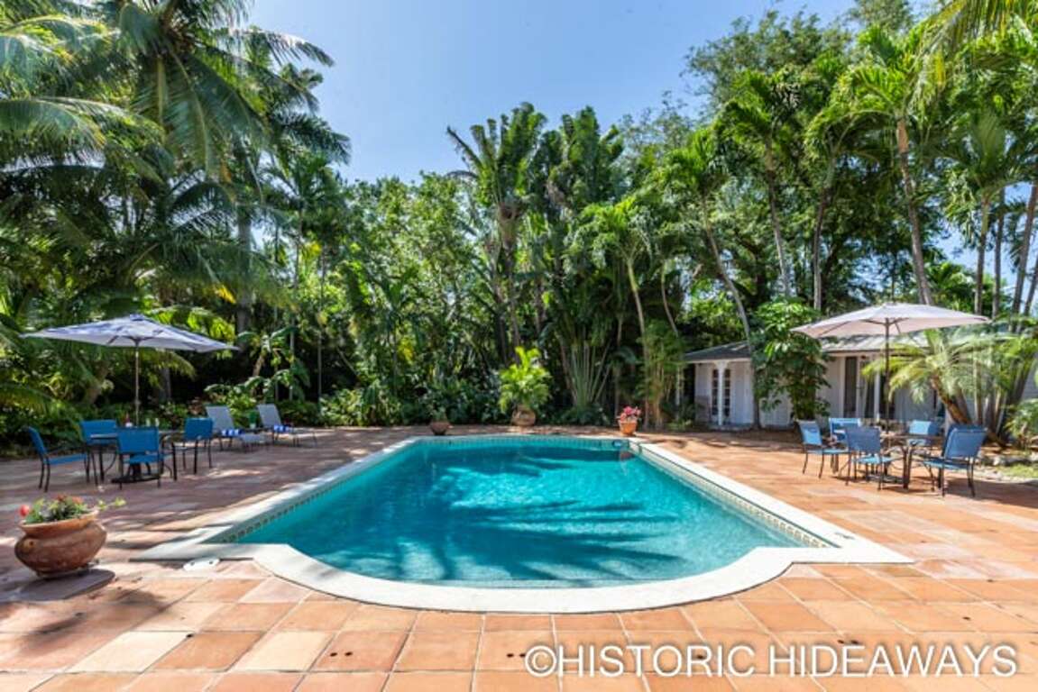 Paradise Grand Luxury 5 Bedroom House for Rent in Key West, FL
