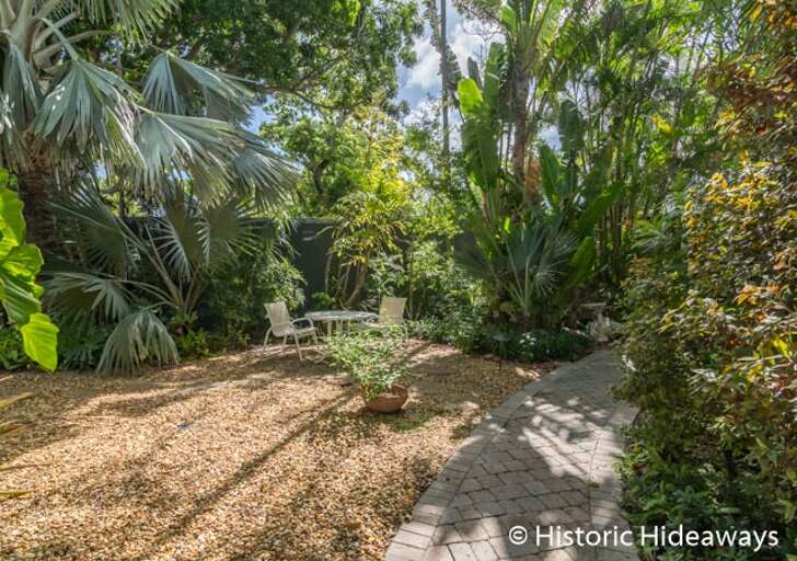 Common Grounds Common Grounds