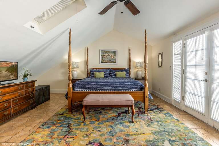 Upstairs Bedroom Upstairs Bedroom
