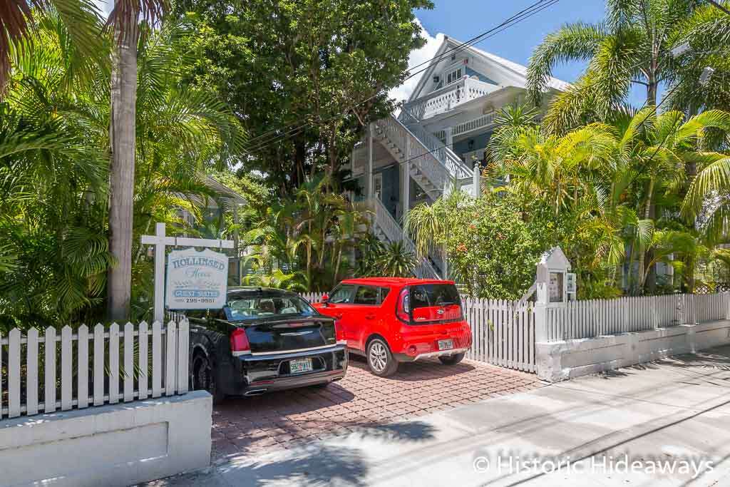 Coral Condo Beautiful 1 Bedroom Vacation Rental Key West, FL Sleeps 3