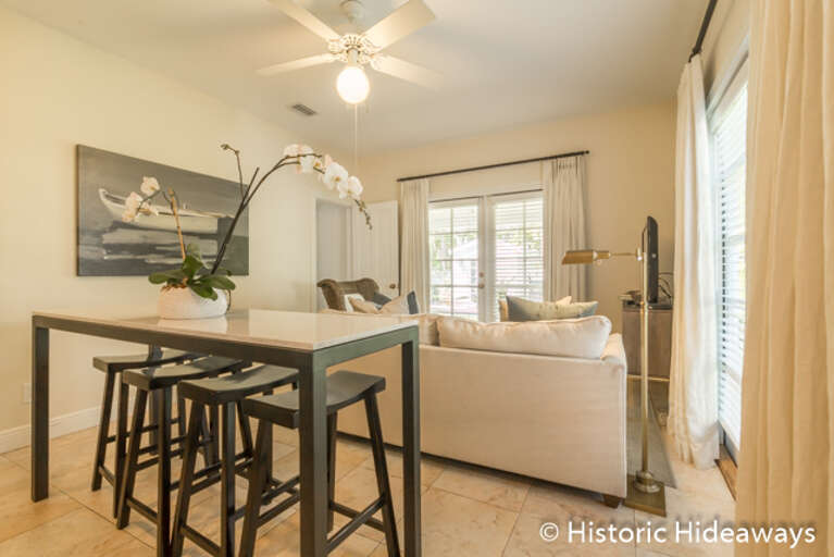 Bar Dining Bar Dining