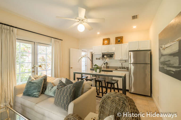 Living Area Living Area