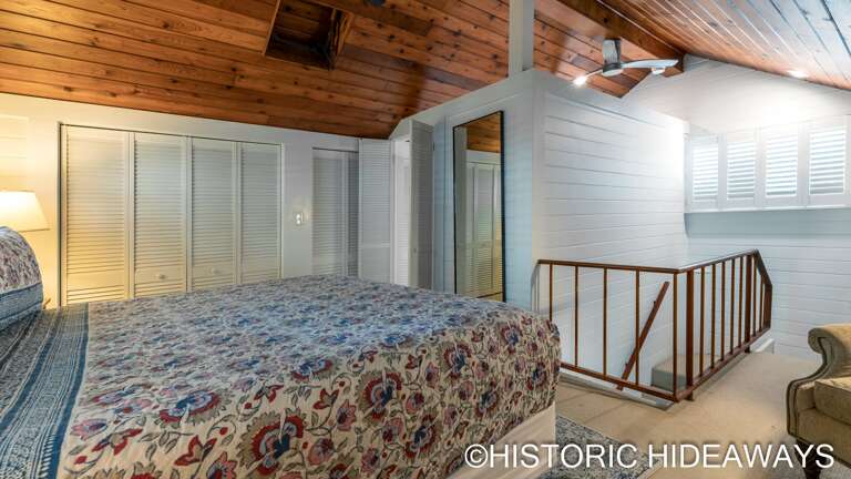 Upstairs Bedroom Upstairs Bedroom