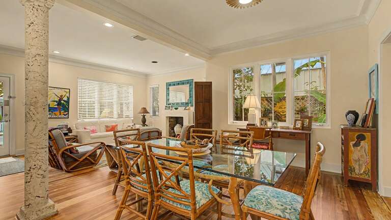 Living / Dining Area