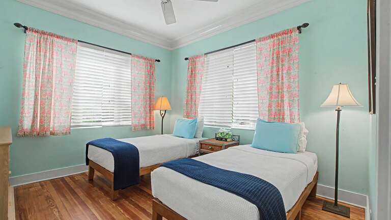 Twin (or King) Bedroom