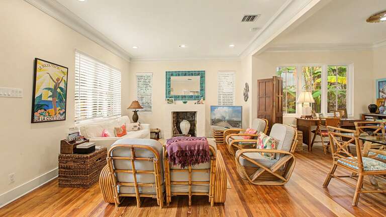 Living / Dining Area