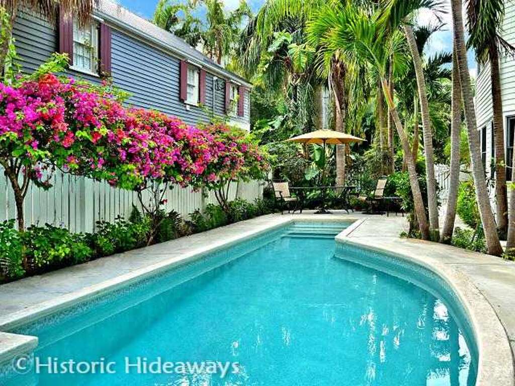 Cubana Casita Exquisite 1 Bedroom Vacation Rental in Key West, FL for
