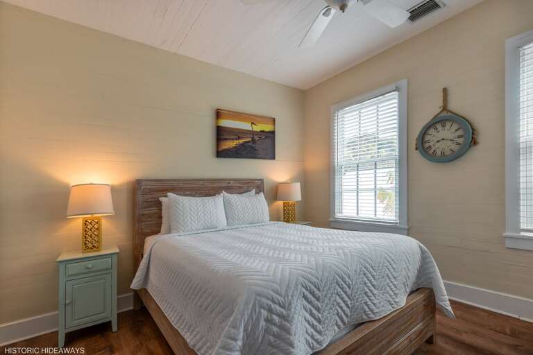 Upstairs Center Bedroom Upstairs Center Bedroom