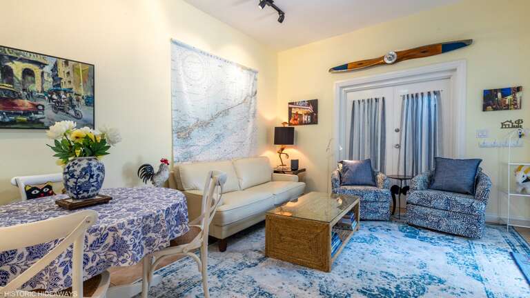 Living / Dining Area